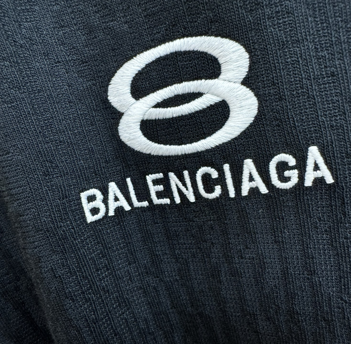 Balenciaga巴黎世家 2026新款短袖T恤！男女同款！走秀图案时尚休闲短袖T恤衫！设计logo设