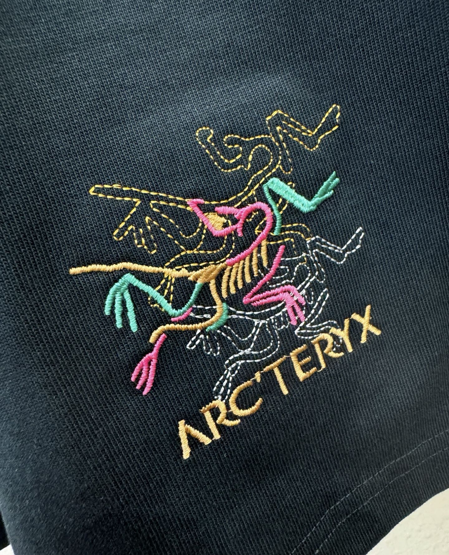 ARC‘TERYX/始祖鸟 爆款短裤2026ss新款男士休闲短裤，高端版本！专柜定制面料 透气舒适度高，