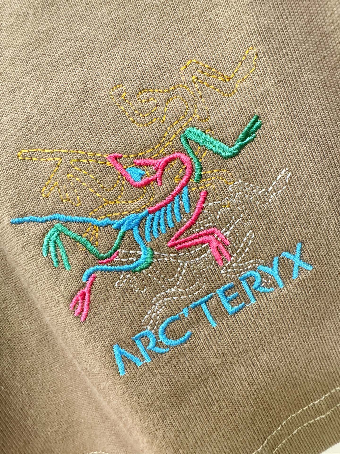 ARC‘TERYX/始祖鸟 爆款短裤2026ss新款男士休闲短裤，高端版本！专柜定制面料 透气舒适度高，