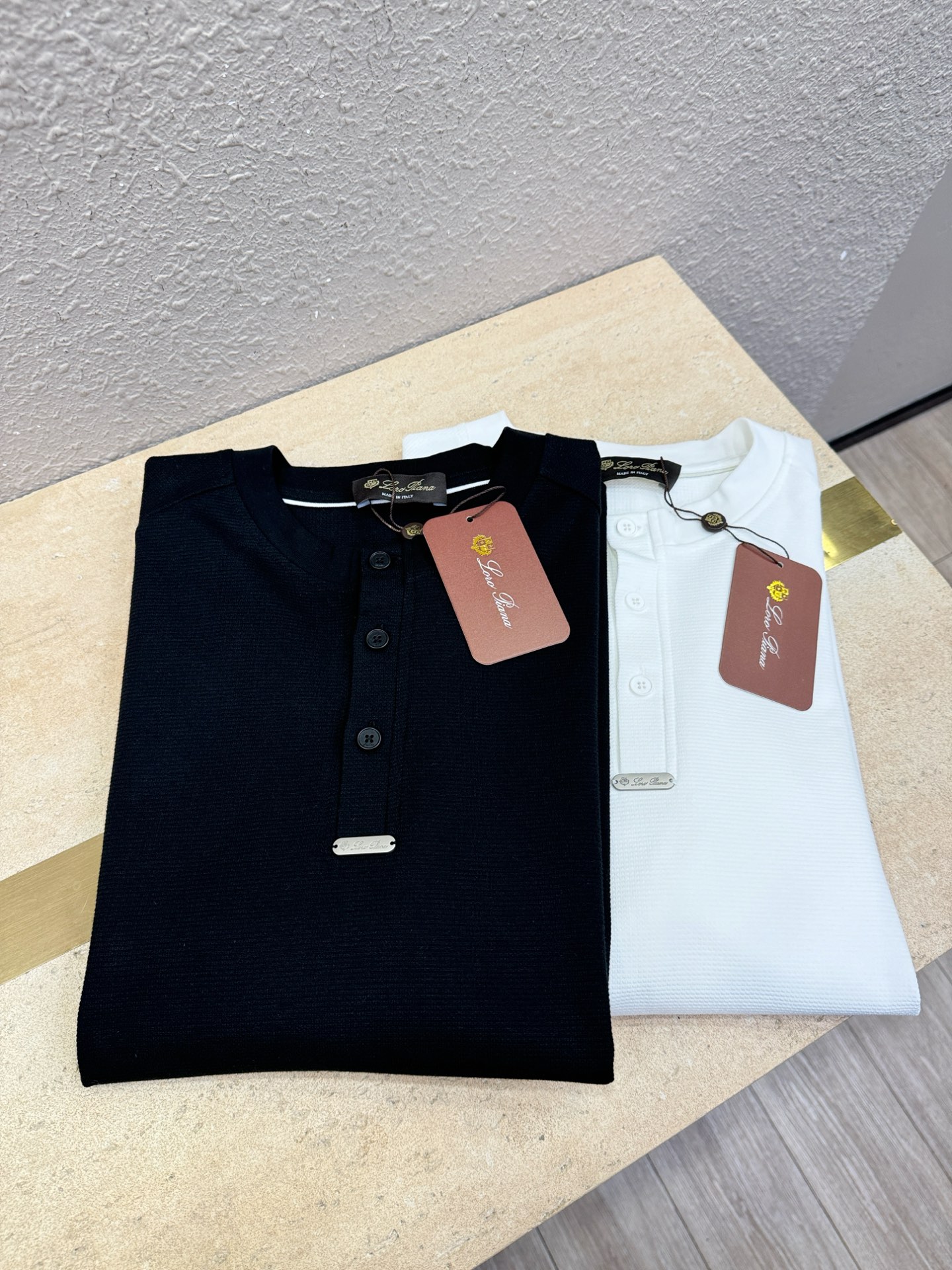 Loro Piana诺悠翩雅 顶级品质 2026新品短袖！精工设计，原版定制面料，手感柔软。顶级进口私货