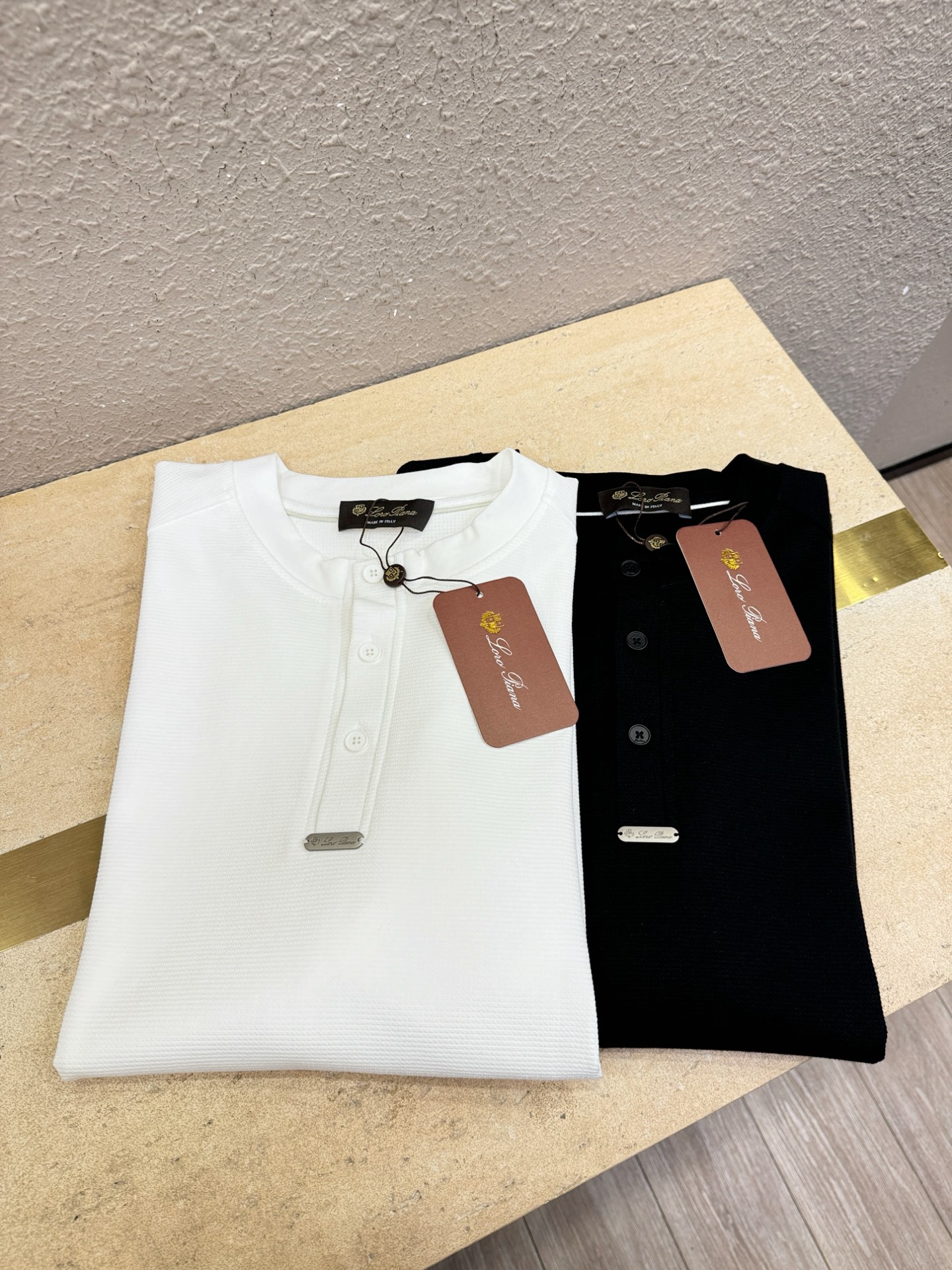 Loro Piana诺悠翩雅 顶级品质 2026新品短袖！精工设计，原版定制面料，手感柔软。顶级进口私货