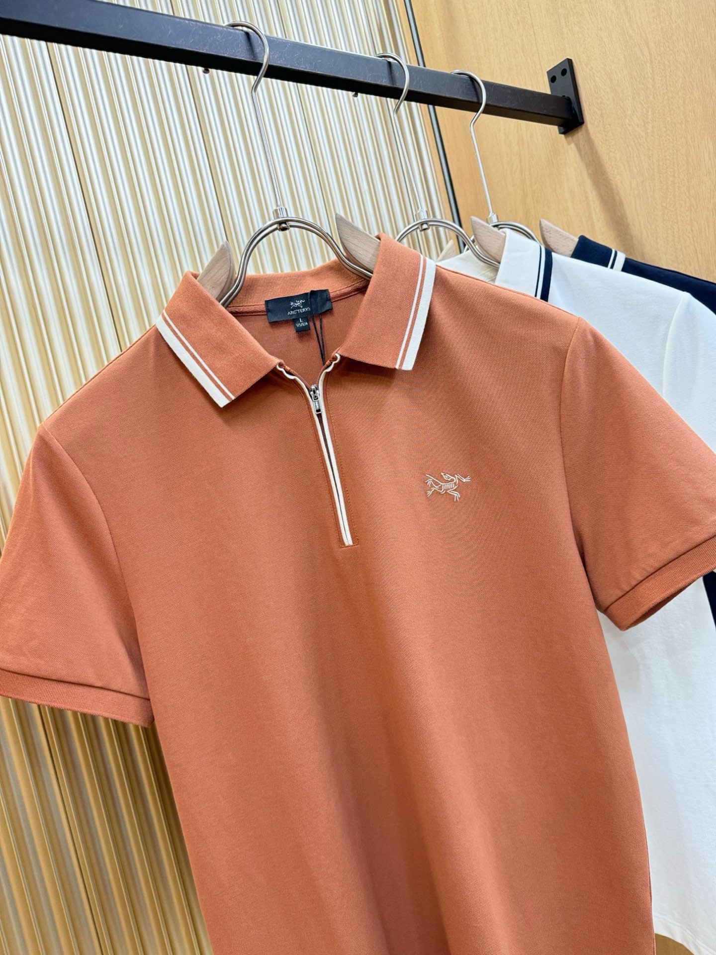 ARC‘TERYX/始祖鸟 2026官方春夏新款 专柜同步上市 男士翻领短袖POLO衫，高端主线系列，进