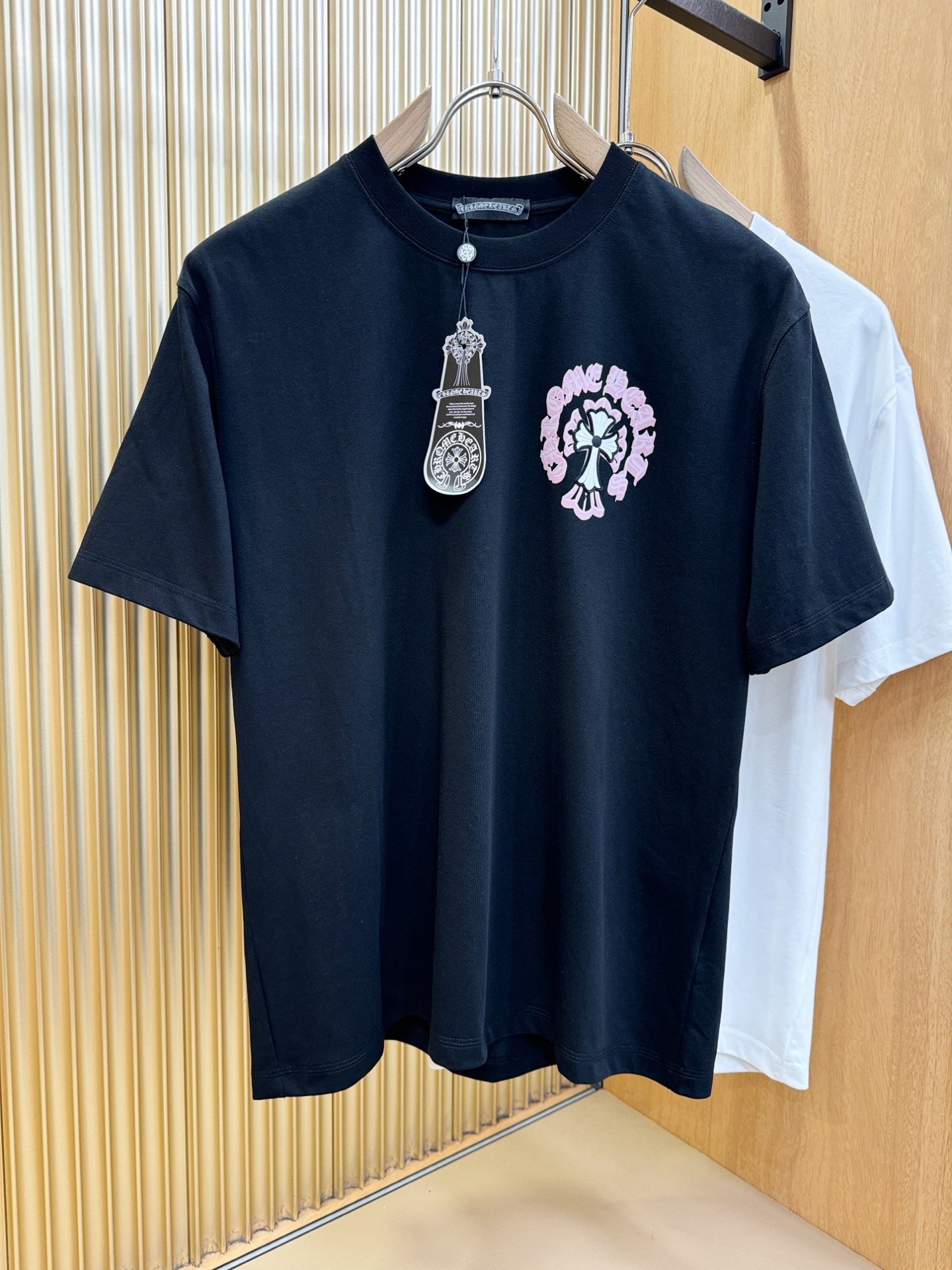 CHROME HEARTS 克罗心  2026新款短袖T恤！男女同款！走秀图案时尚休闲短袖T恤衫！设计l