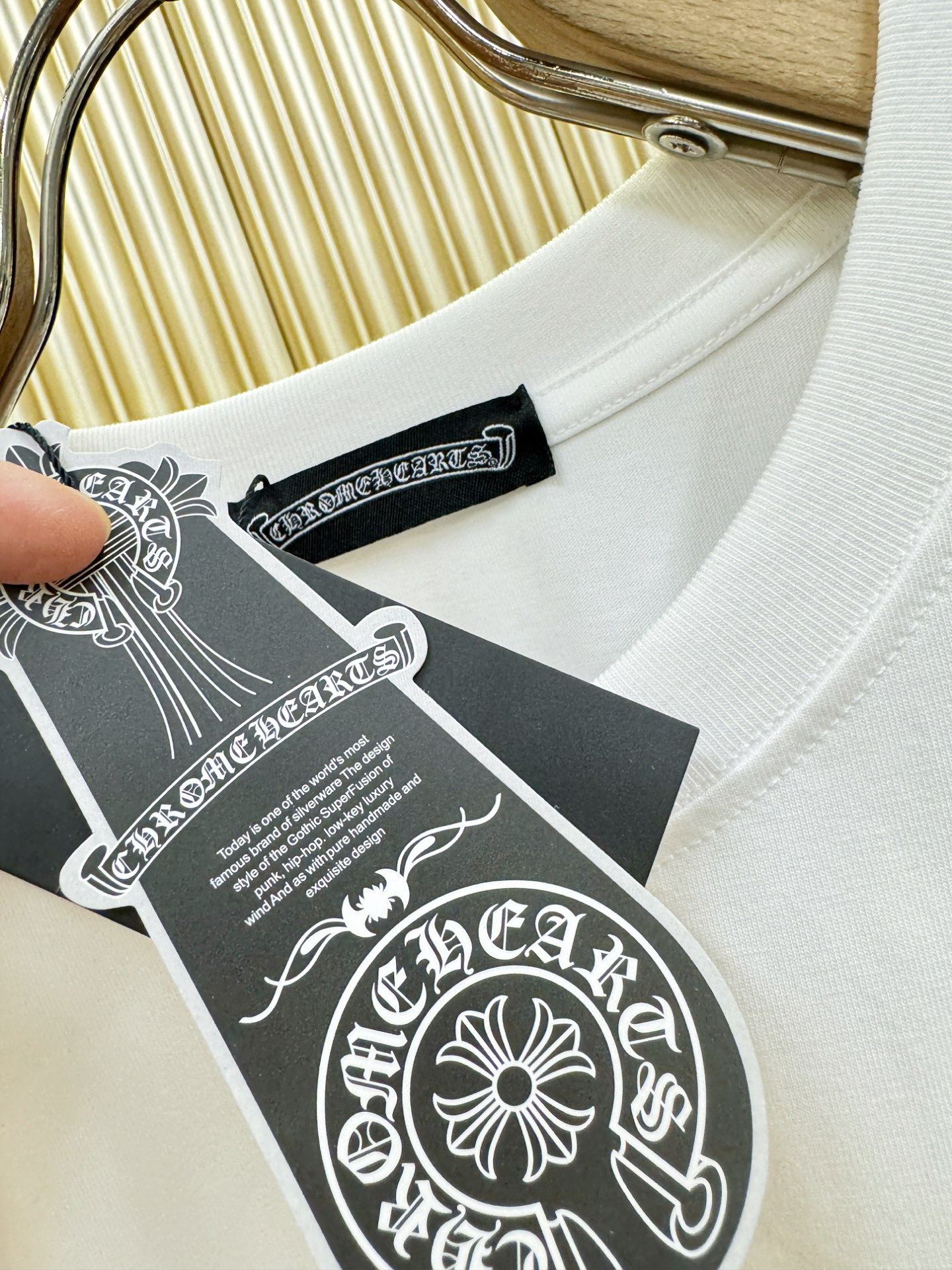 CHROME HEARTS 克罗心  2026新款短袖T恤！男女同款！走秀图案时尚休闲短袖T恤衫！设计l