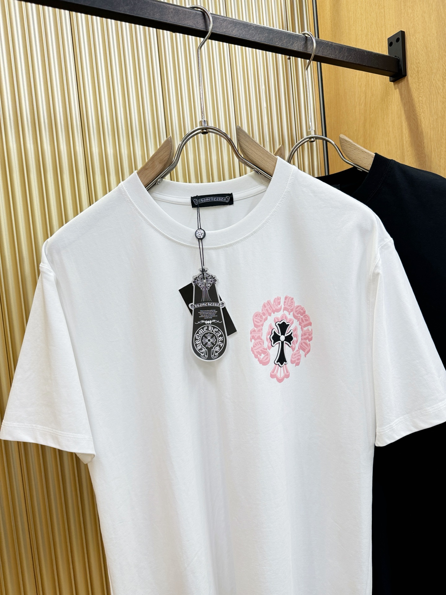 CHROME HEARTS 克罗心  2026新款短袖T恤！男女同款！走秀图案时尚休闲短袖T恤衫！设计l