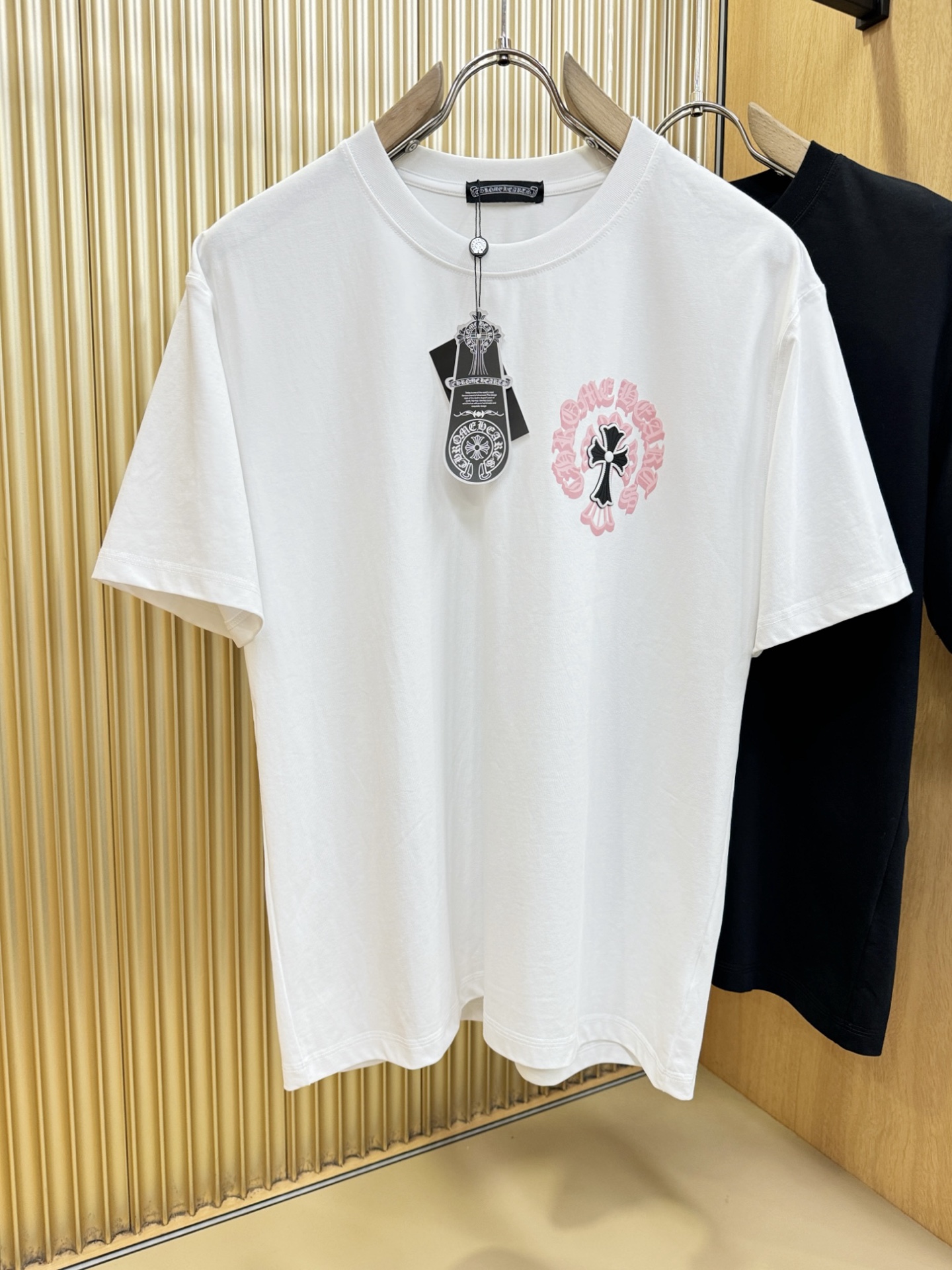 CHROME HEARTS 克罗心  2026新款短袖T恤！男女同款！走秀图案时尚休闲短袖T恤衫！设计l