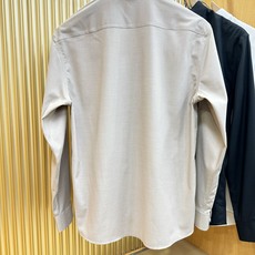 Loro Piana诺悠翩雅 2026ss新款棉麻衬衫,贸易公司渠道稀出,棉麻面料,领先官网发售!经典休 Loro Piana诺悠翩雅 2026ss新款棉麻衬衫,贸易公司渠道稀出,棉麻面料,领先官网发售!经典休