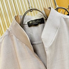 Loro Piana诺悠翩雅 2026ss新款棉麻衬衫,贸易公司渠道稀出,棉麻面料,领先官网发售!经典休 Loro Piana诺悠翩雅 2026ss新款棉麻衬衫,贸易公司渠道稀出,棉麻面料,领先官网发售!经典休