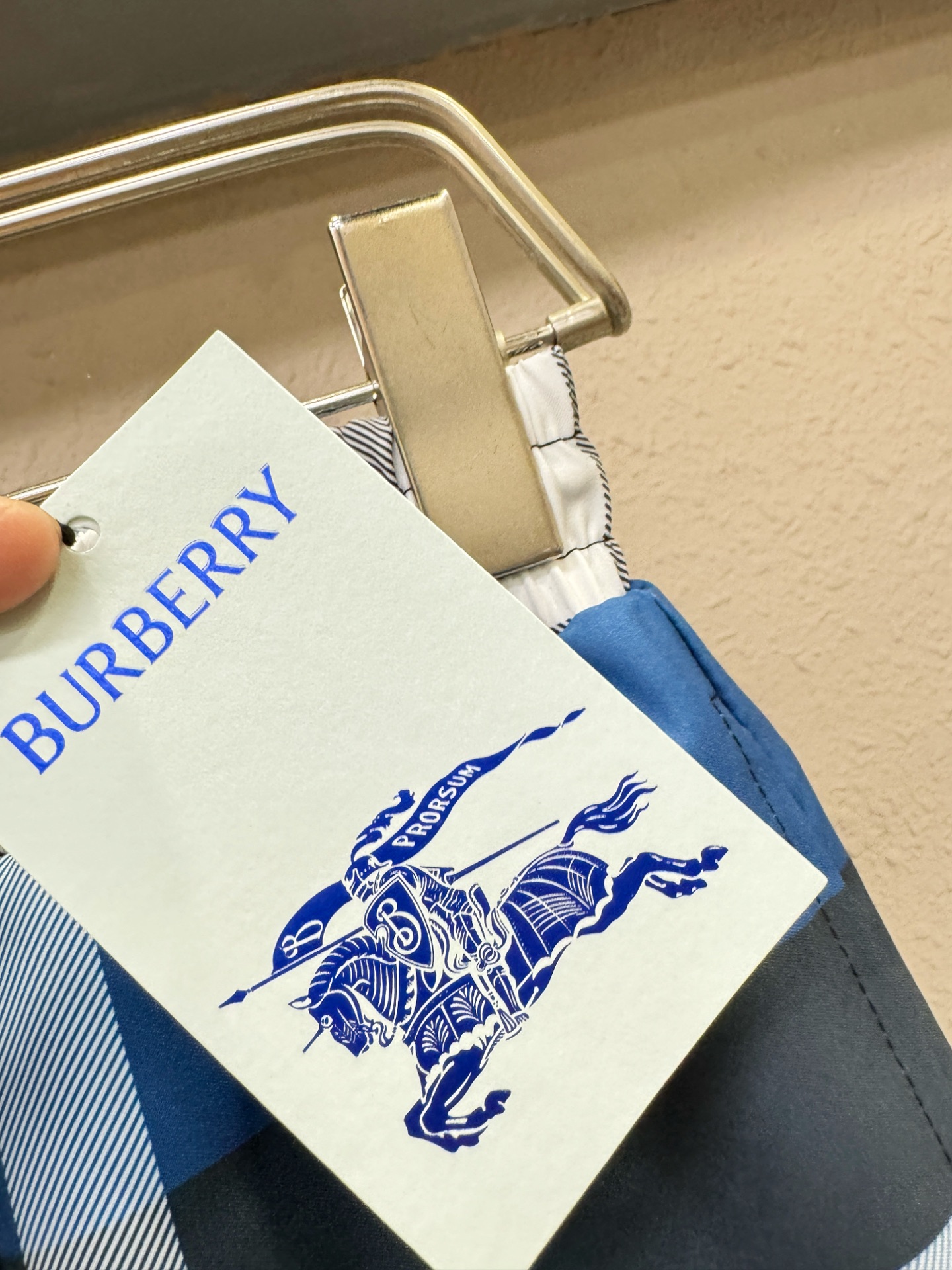 BURBERRY巴宝莉 爆款短裤2026ss新款男士休闲短裤，沙滩裤，高端版本！专柜定制面料 透气舒适度