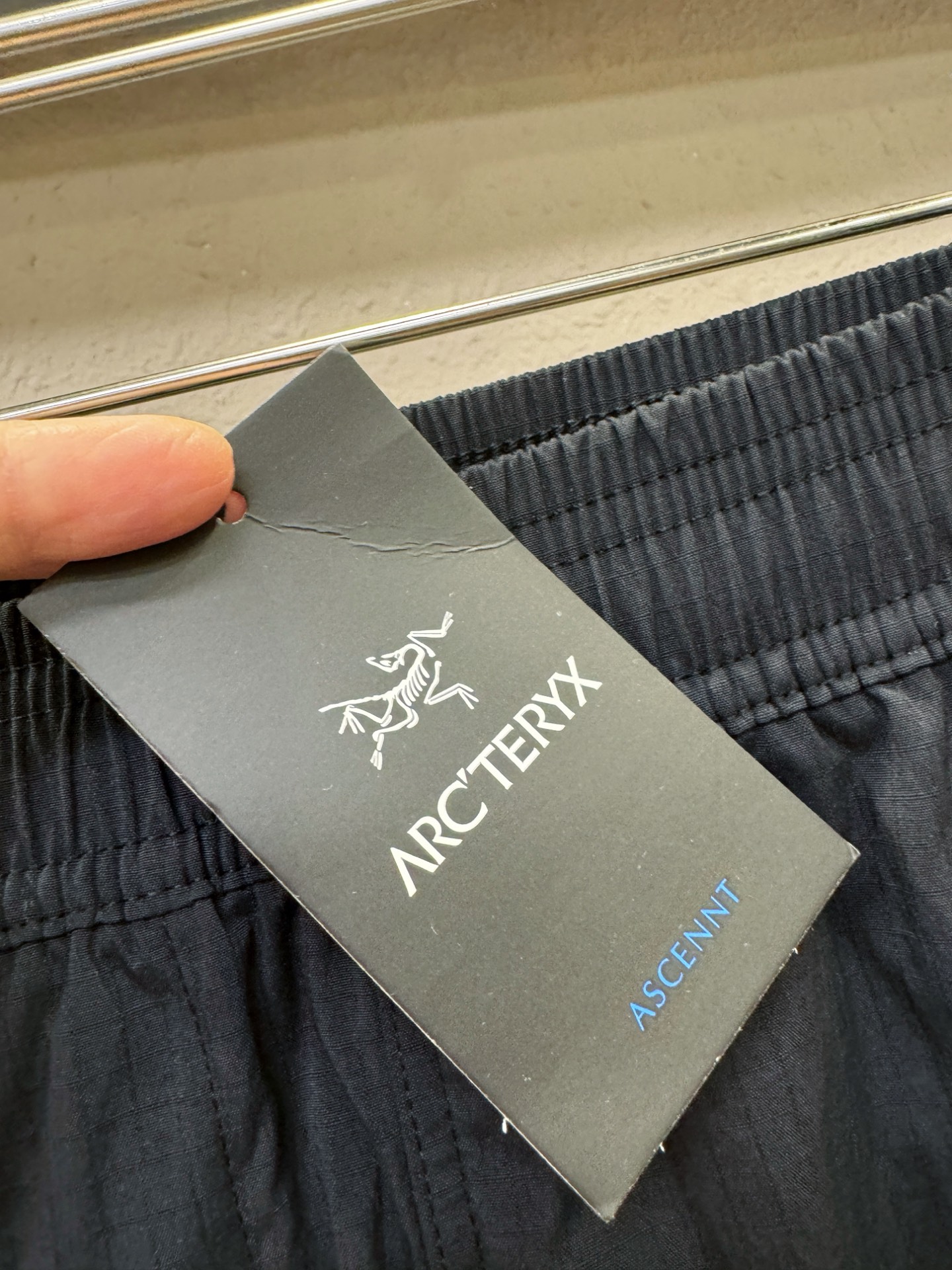 ARC‘TERYX/始祖鸟 爆款短裤2026ss新款男士休闲短裤，高端版本！专柜定制面料 透气舒适度高，