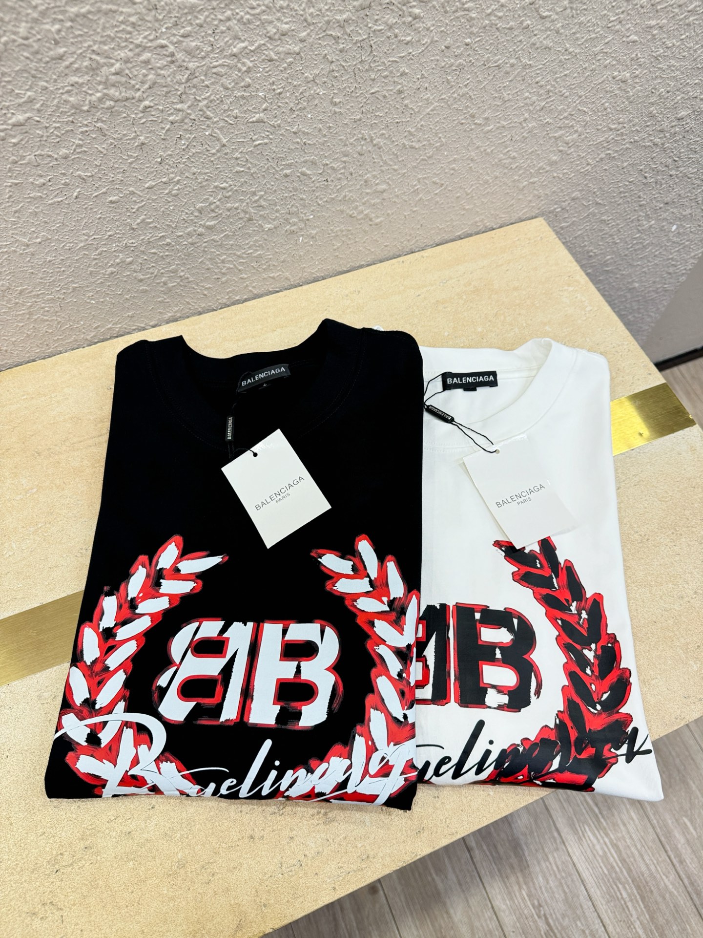 (最大可穿200斤) Balenciaga巴黎世家 2026新款短袖T恤！男女同款！走秀图案时尚休闲短袖