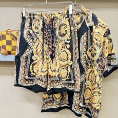 高定款(真丝面料升级 ) Versace 范思哲 最大可穿250斤,新款真丝套装,男女同款家居服套装,定 高定款(真丝面料升级 ) Versace 范思哲 最大可穿250斤,新款真丝套装,男女同款家居服套装,定