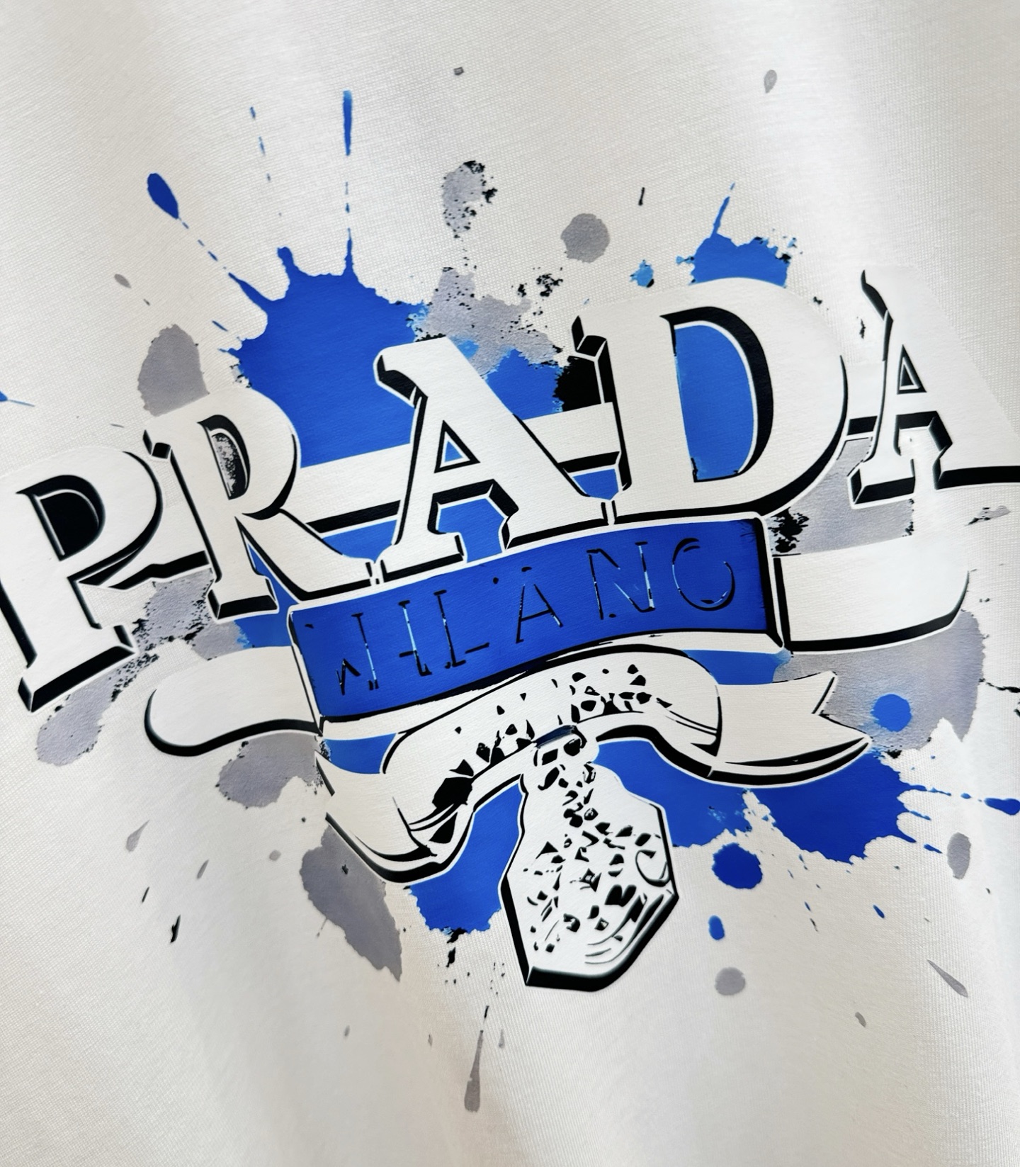 (最大可穿200斤) PRADA普拉达  2026新款短袖T恤！男女同款！走秀图案时尚休闲短袖T恤衫！设