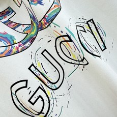 (最大可穿200斤) Gucci古奇 2026新款短袖T恤!男女同款!走秀图案时尚休闲短袖T恤衫!设计l (最大可穿200斤) Gucci古奇 2026新款短袖T恤!男女同款!走秀图案时尚休闲短袖T恤衫!设计l
