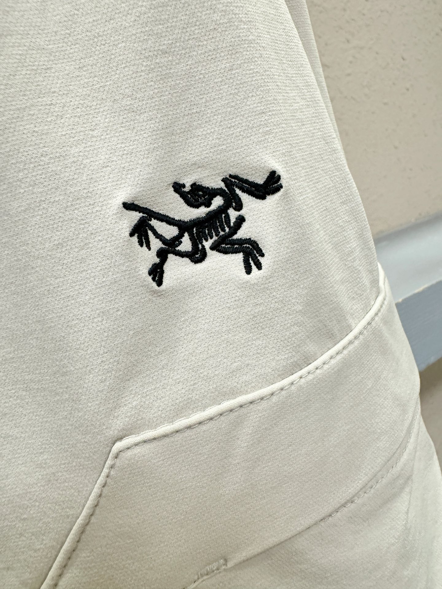 ARC‘TERYX/始祖鸟 爆款短裤2026ss新款男士休闲短裤，高端版本！专柜定制面料 透气舒适度高，