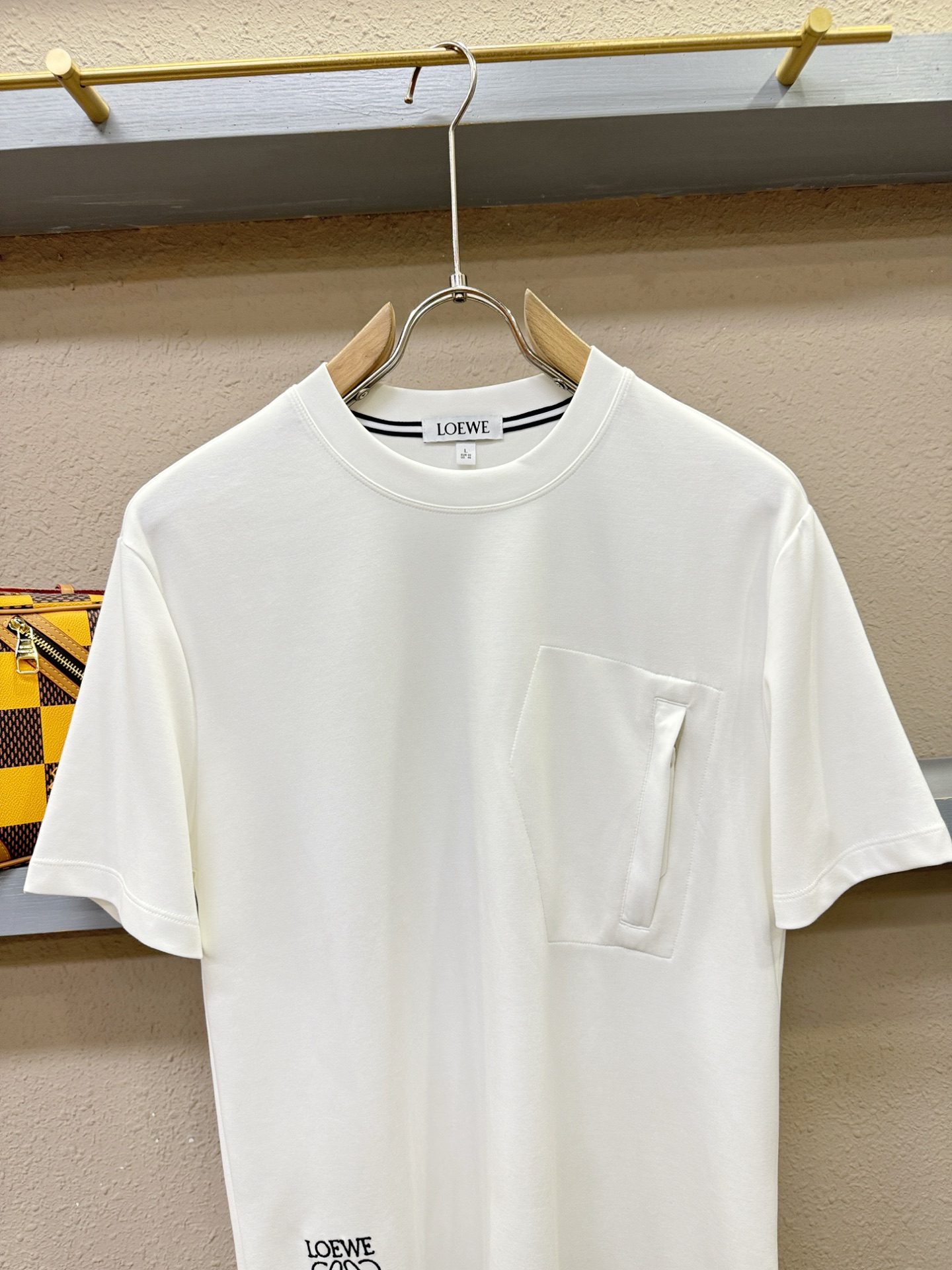 (最大可穿200斤) LOEWE罗意威 2026新款短袖T恤！男女同款！走秀图案时尚休闲短袖T恤衫！设计