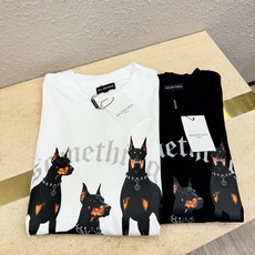 (最大可穿200斤) Balenciaga巴黎世家 2026新款短袖T恤!男女同款!走秀图案时尚休闲短袖 (最大可穿200斤) Balenciaga巴黎世家 2026新款短袖T恤!男女同款!走秀图案时尚休闲短袖