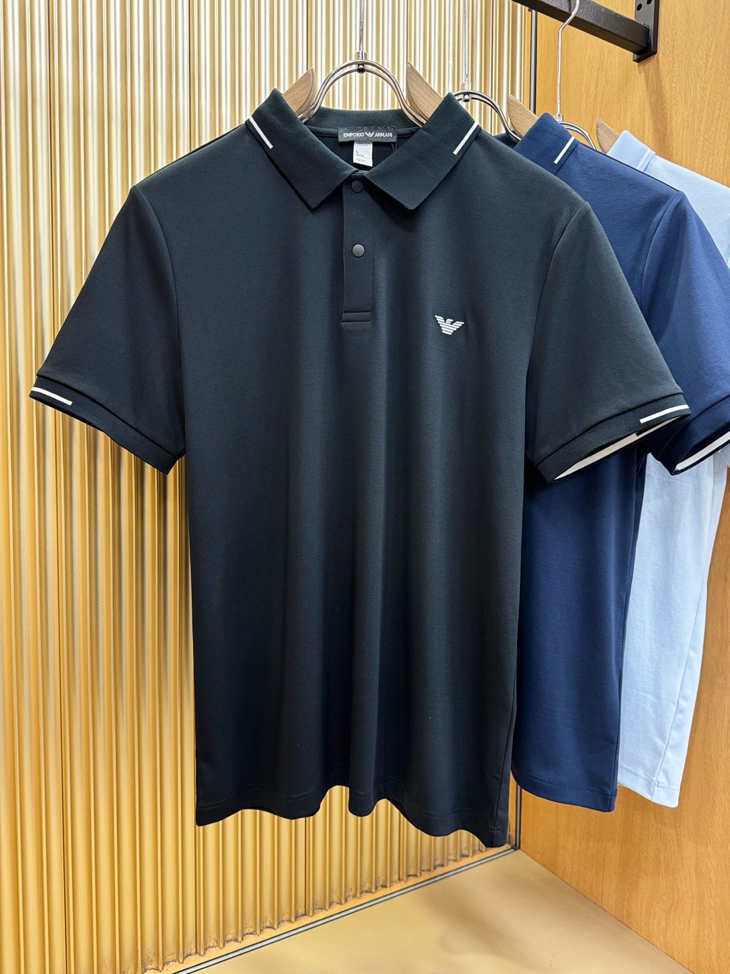 Armani 阿玛尼 2026官方春夏新款 专柜同步上市 男士翻领短袖POLO衫，高端主线系列，进口珠地