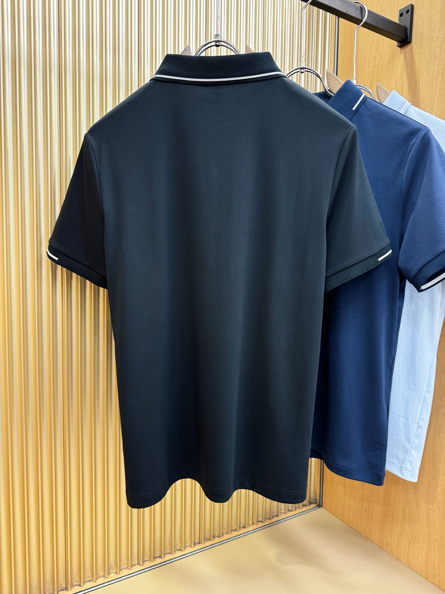 Armani 阿玛尼 2026官方春夏新款 专柜同步上市 男士翻领短袖POLO衫，高端主线系列，进口珠地