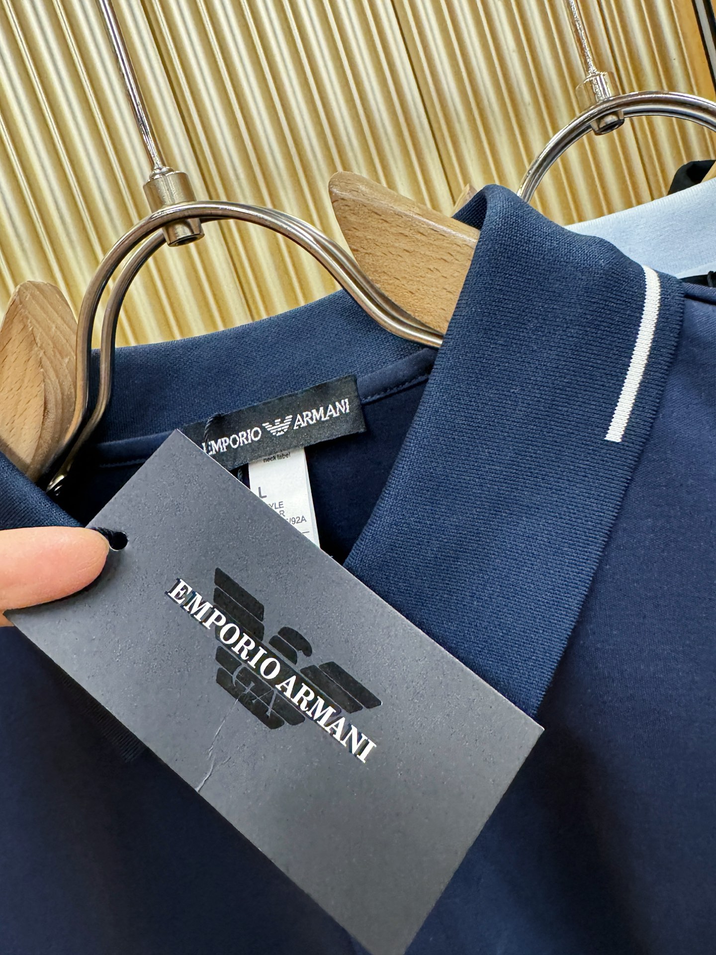 Armani 阿玛尼 2026官方春夏新款 专柜同步上市 男士翻领短袖POLO衫，高端主线系列，进口珠地