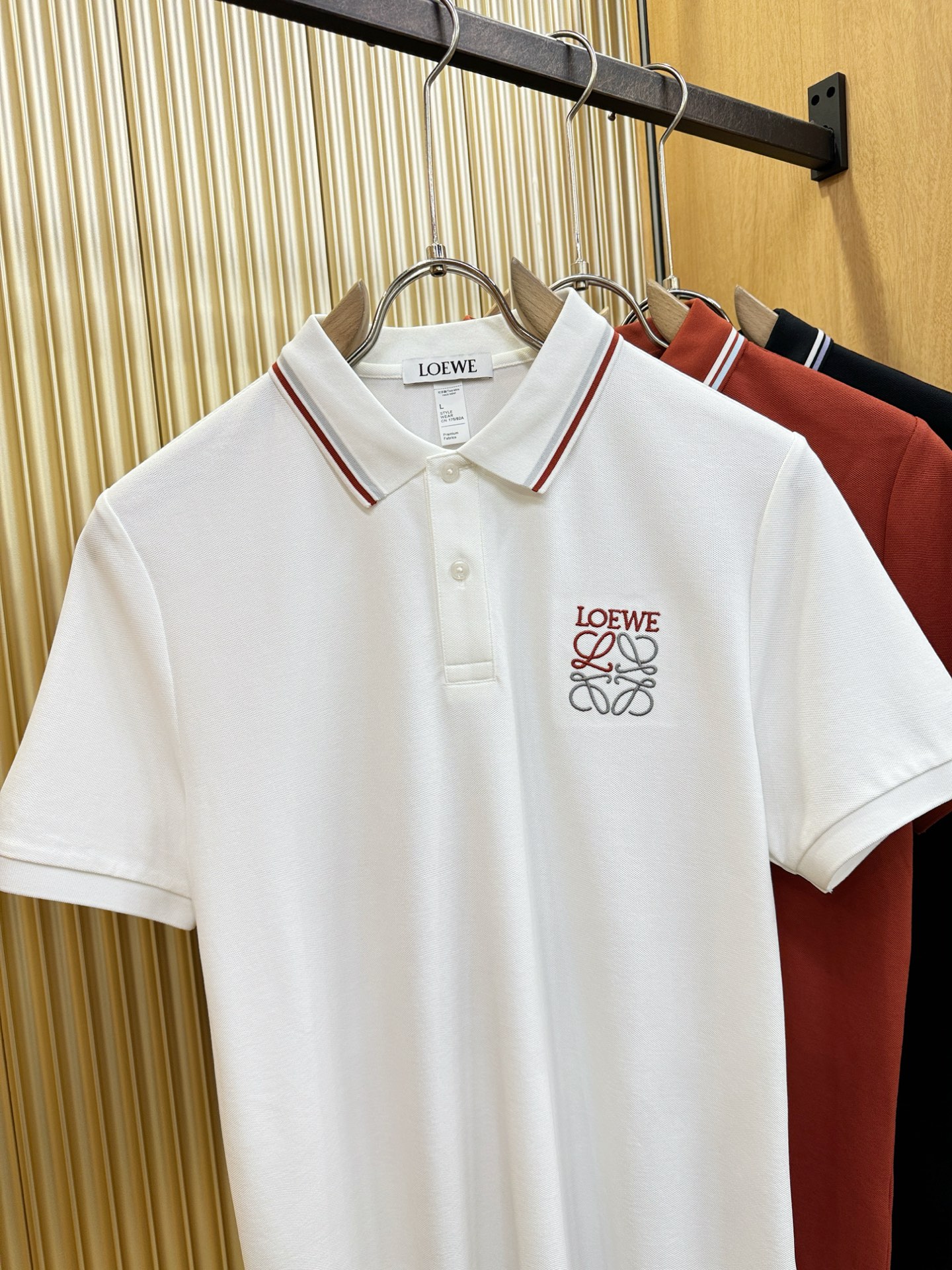 LOEWE罗意威 2026官方春夏新款 专柜同步上市 男士翻领短袖POLO衫，高端主线系列，进口珠地丝光
