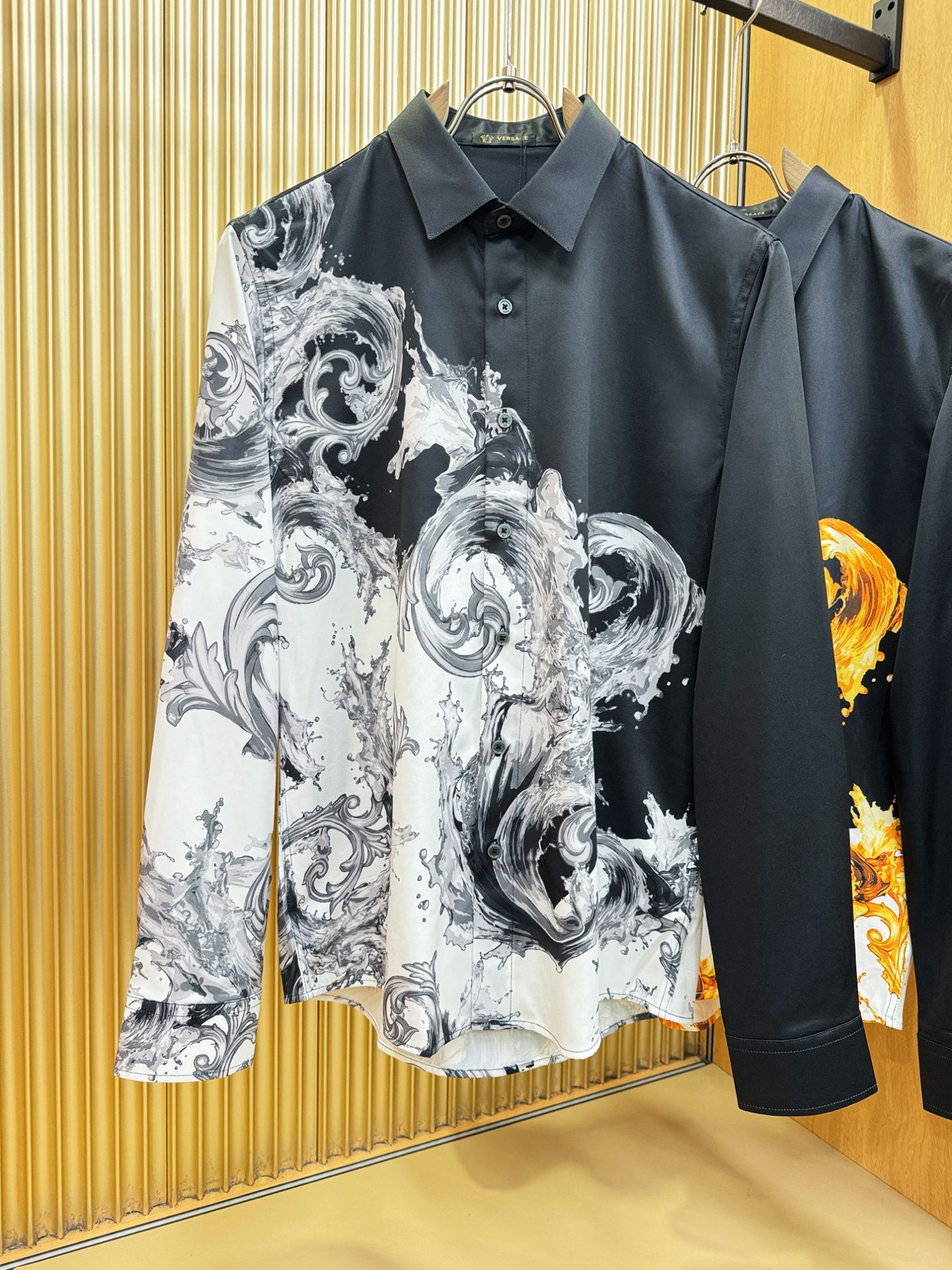 高定款(真丝面料升级 ) Versace 范思哲   最大可穿190斤，新款真丝衬衫，男女同款，定制真丝