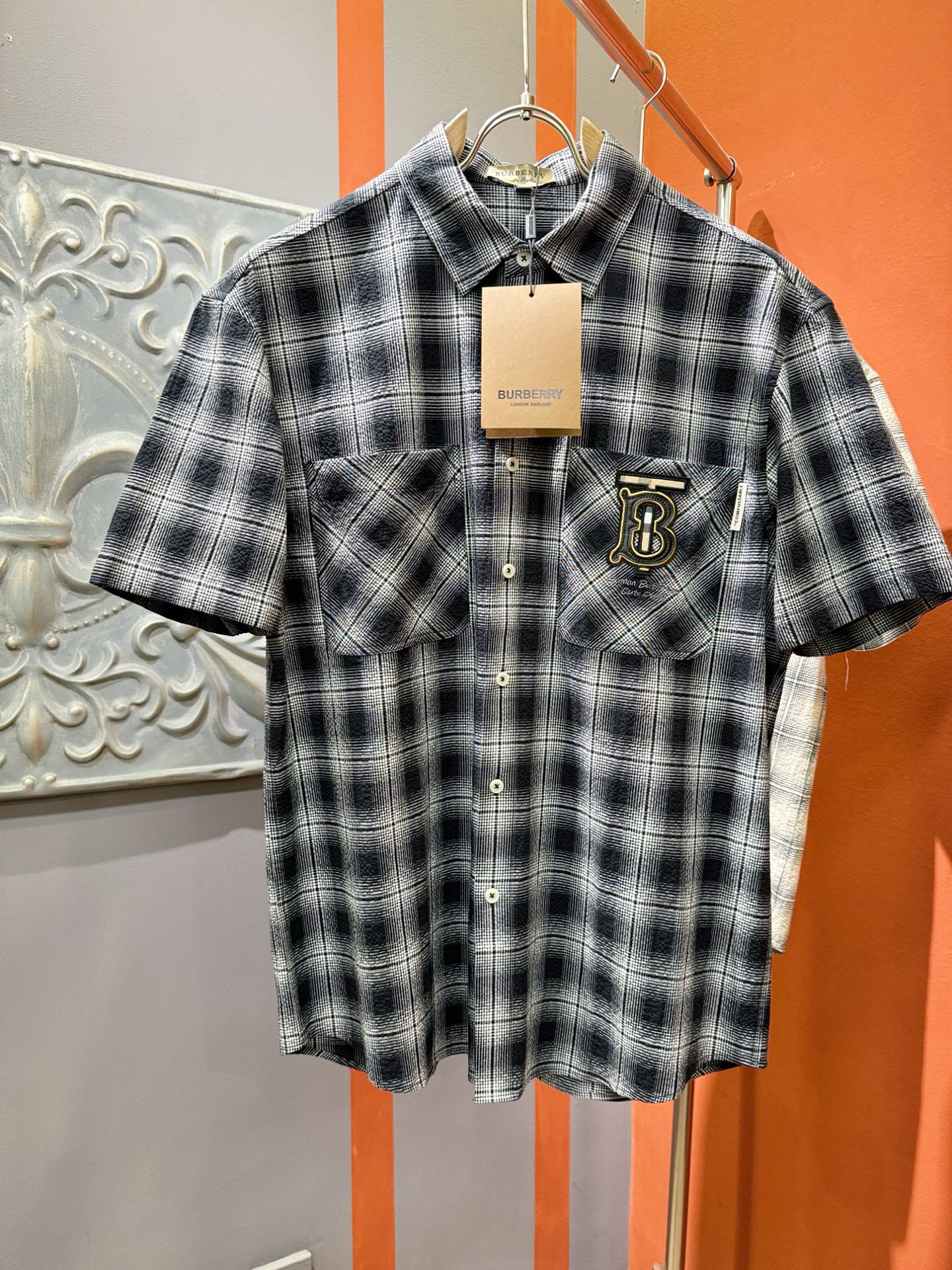 BURBERRY巴宝莉 2026ss新款衬衣，贸易公司渠道稀出，领先官网发售！经典休闲衬衫搭配独特的设计