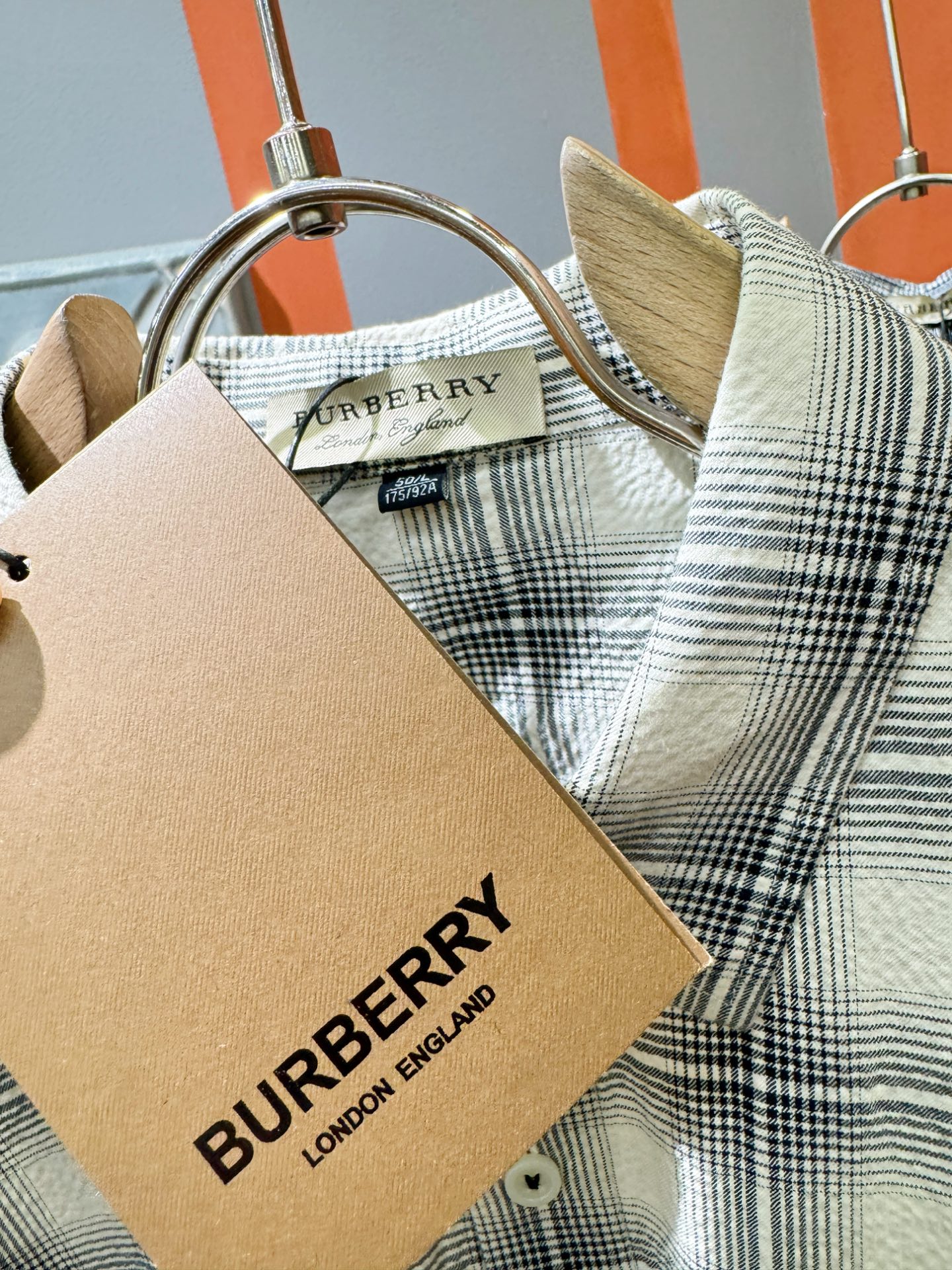 BURBERRY巴宝莉 2026ss新款衬衣，贸易公司渠道稀出，领先官网发售！经典休闲衬衫搭配独特的设计