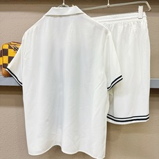 高定款(真丝面料升级 ) Givenchy 纪梵希最大可穿250斤‼️新款真丝套装,男女同款家居服套装, 高定款(真丝面料升级 ) Givenchy 纪梵希最大可穿250斤‼️新款真丝套装,男女同款家居服套装,