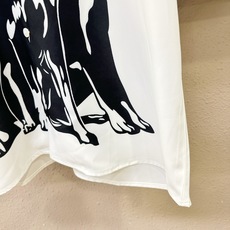 高定款(真丝面料升级 ) Givenchy 纪梵希最大可穿250斤‼️新款真丝套装,男女同款家居服套装, 高定款(真丝面料升级 ) Givenchy 纪梵希最大可穿250斤‼️新款真丝套装,男女同款家居服套装,