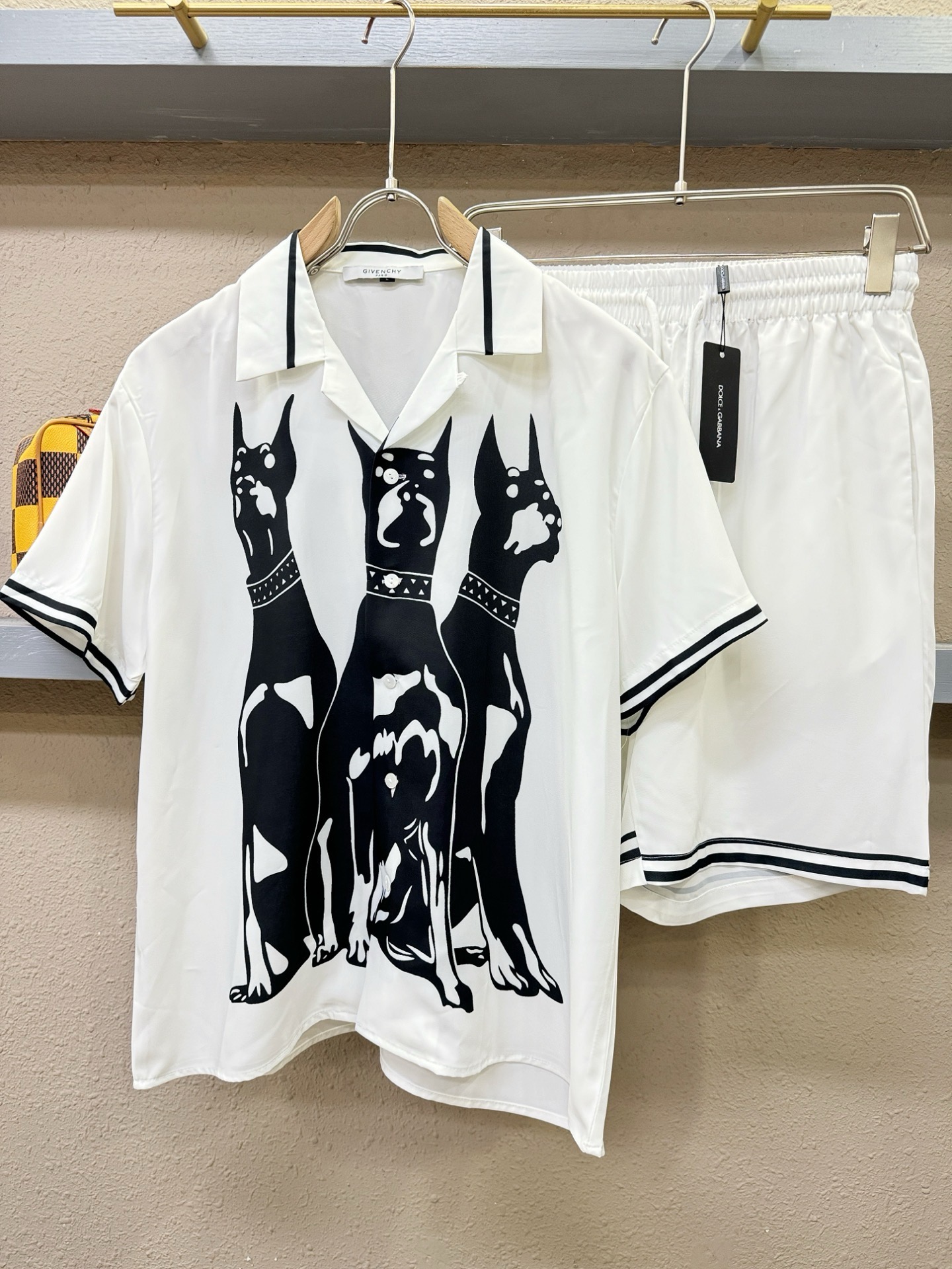 高定款(真丝面料升级 ) Givenchy 纪梵希最大可穿250斤‼️新款真丝套装，男女同款家居服套装，