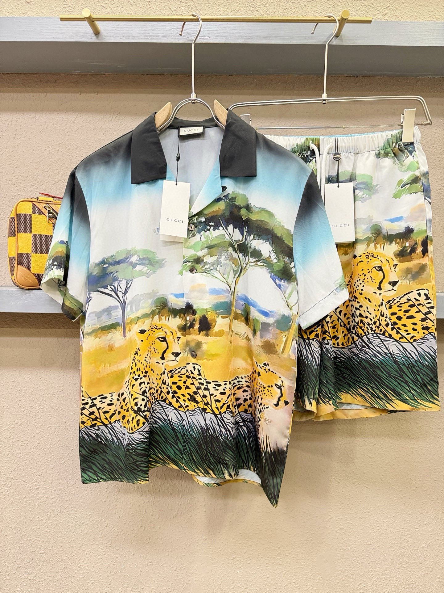 高定款(真丝面料升级 ) Gucci古奇 最大可穿250斤，新款真丝套装，男女同款家居服套装，定制真丝面