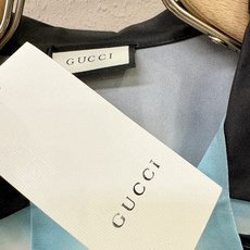 高定款(真丝面料升级 ) Gucci古奇 最大可穿250斤,新款真丝套装,男女同款家居服套装,定制真丝面 高定款(真丝面料升级 ) Gucci古奇 最大可穿250斤,新款真丝套装,男女同款家居服套装,定制真丝面