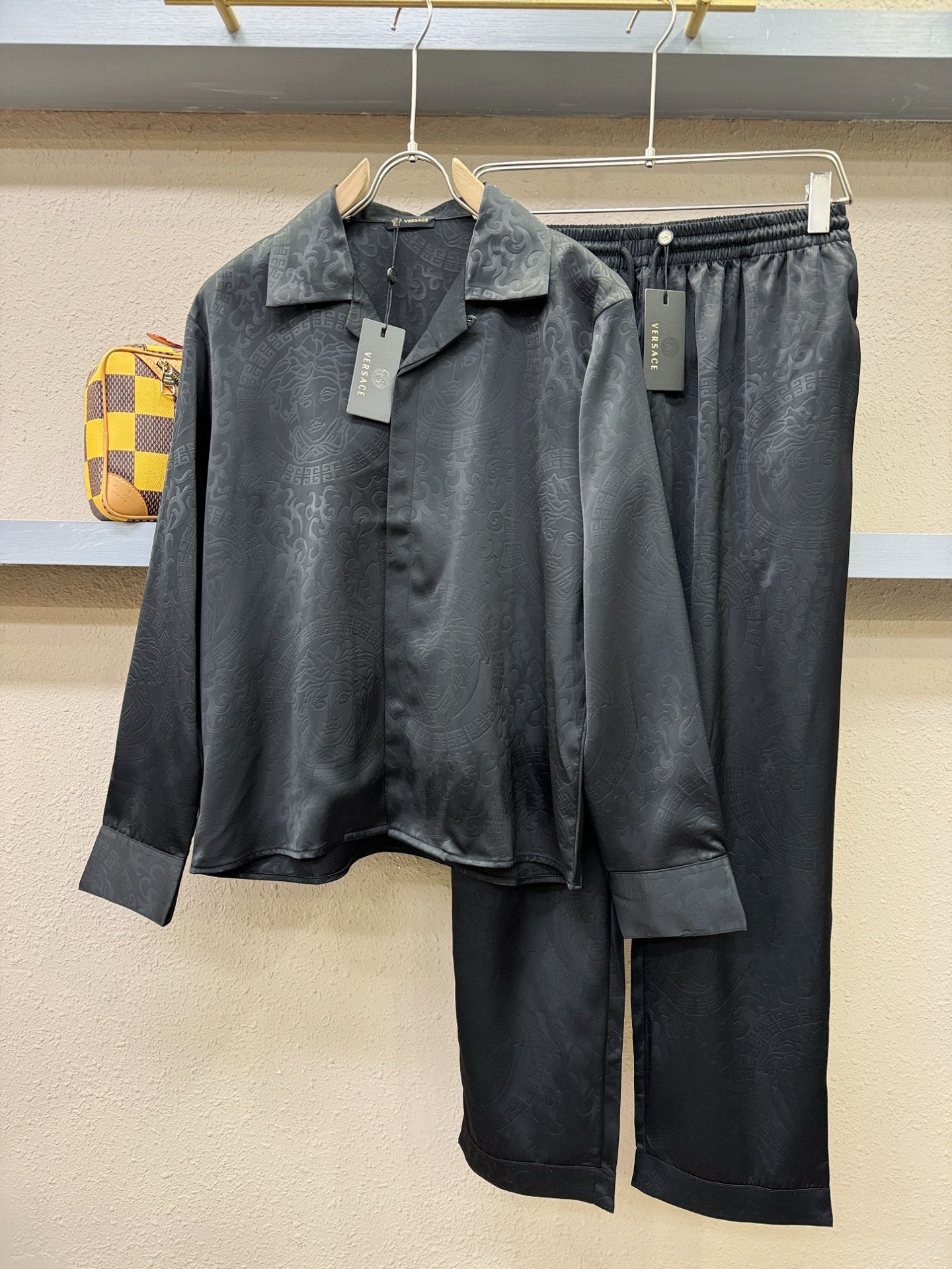 高定款(真丝面料升级 )最大可穿250斤 Versace 范思哲新款真丝套装，男女同款家居服套装，定制真