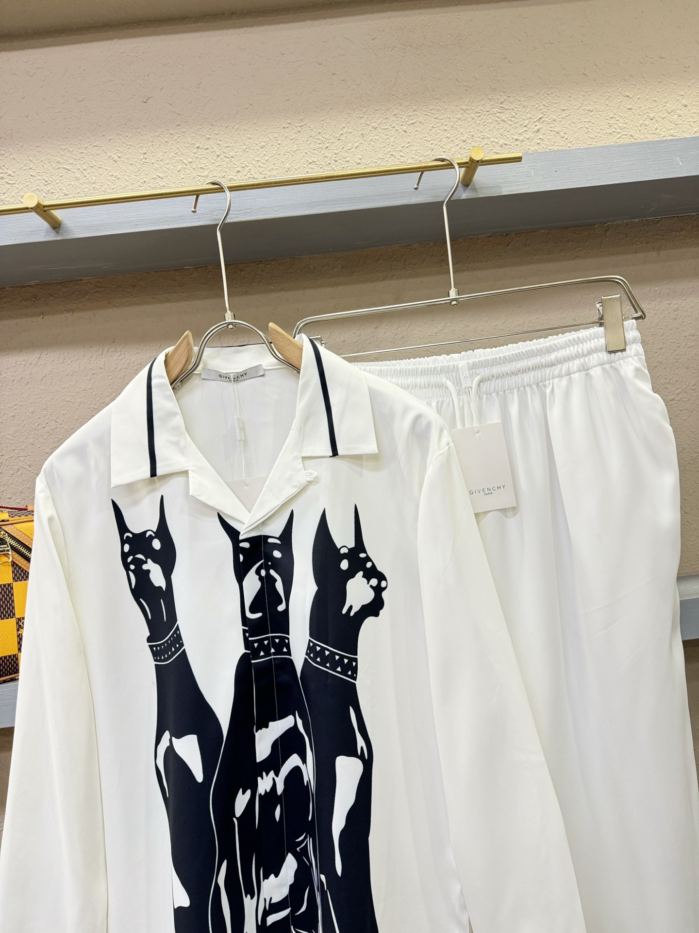 高定款(真丝面料升级 )最大可穿250斤，Givenchy 纪梵希 新款真丝套装，男女同款家居服套装，定