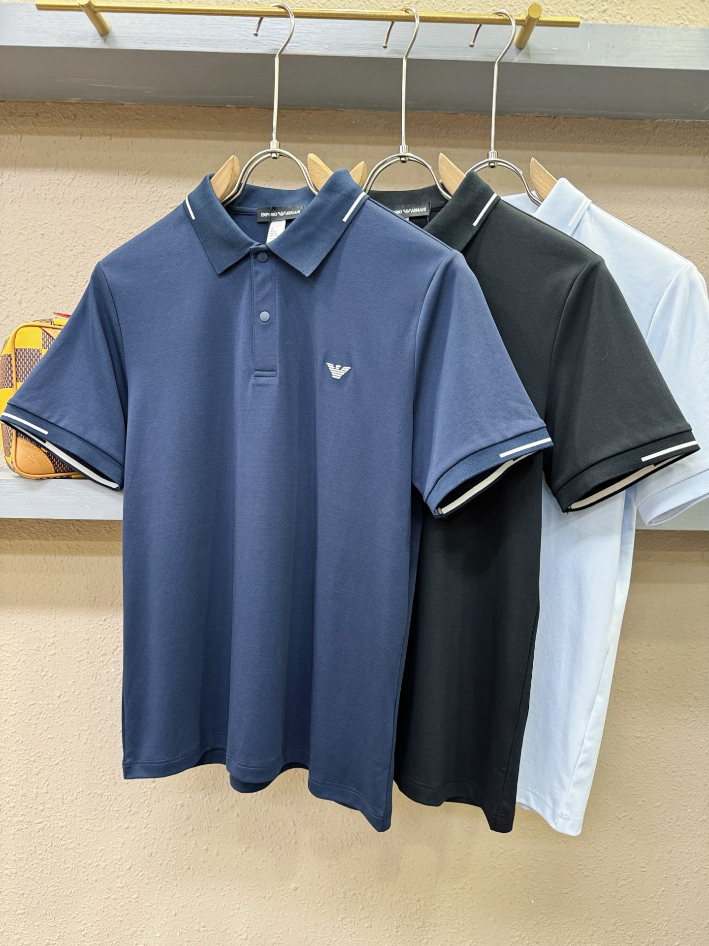 Armani 阿玛尼 2026官方春夏新款 专柜同步上市 男士翻领短袖POLO衫，高端主线系列，进口珠地