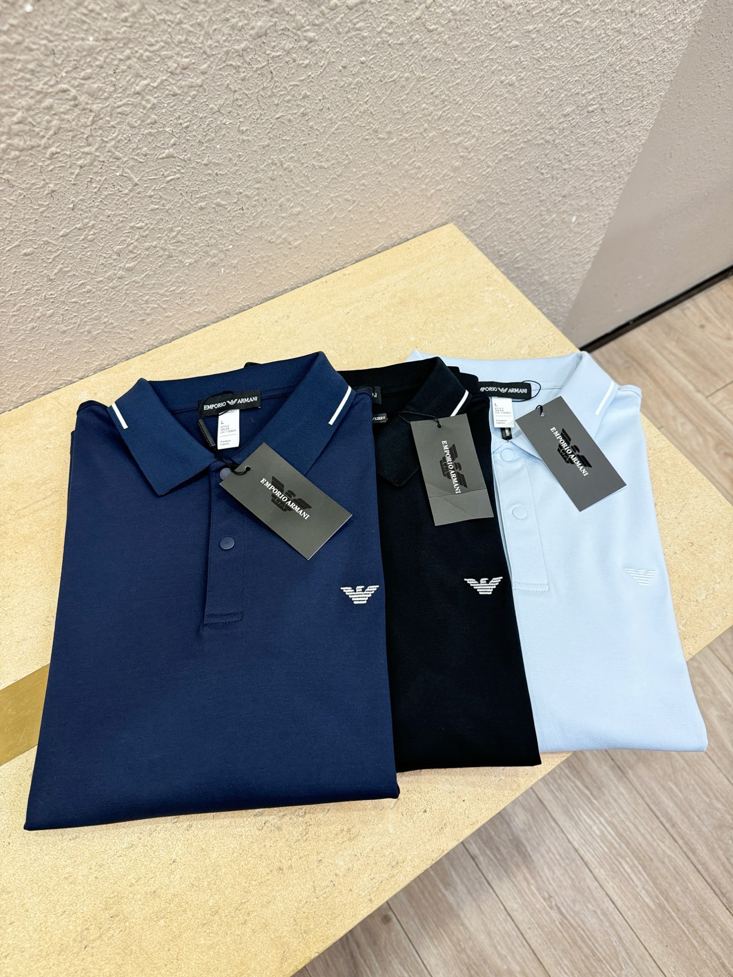Armani 阿玛尼 2026官方春夏新款 专柜同步上市 男士翻领短袖POLO衫，高端主线系列，进口珠地