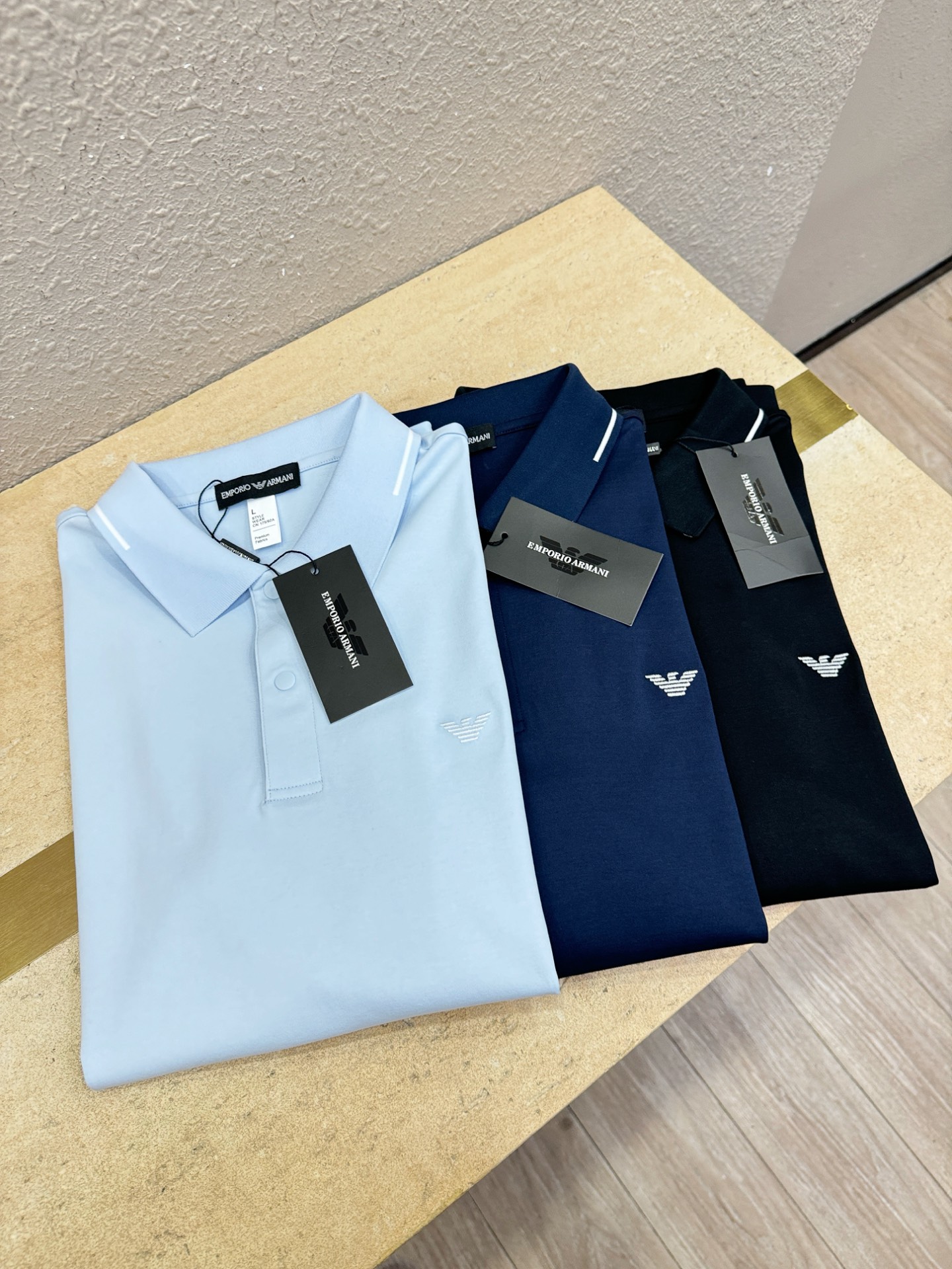 Armani 阿玛尼 2026官方春夏新款 专柜同步上市 男士翻领短袖POLO衫，高端主线系列，进口珠地