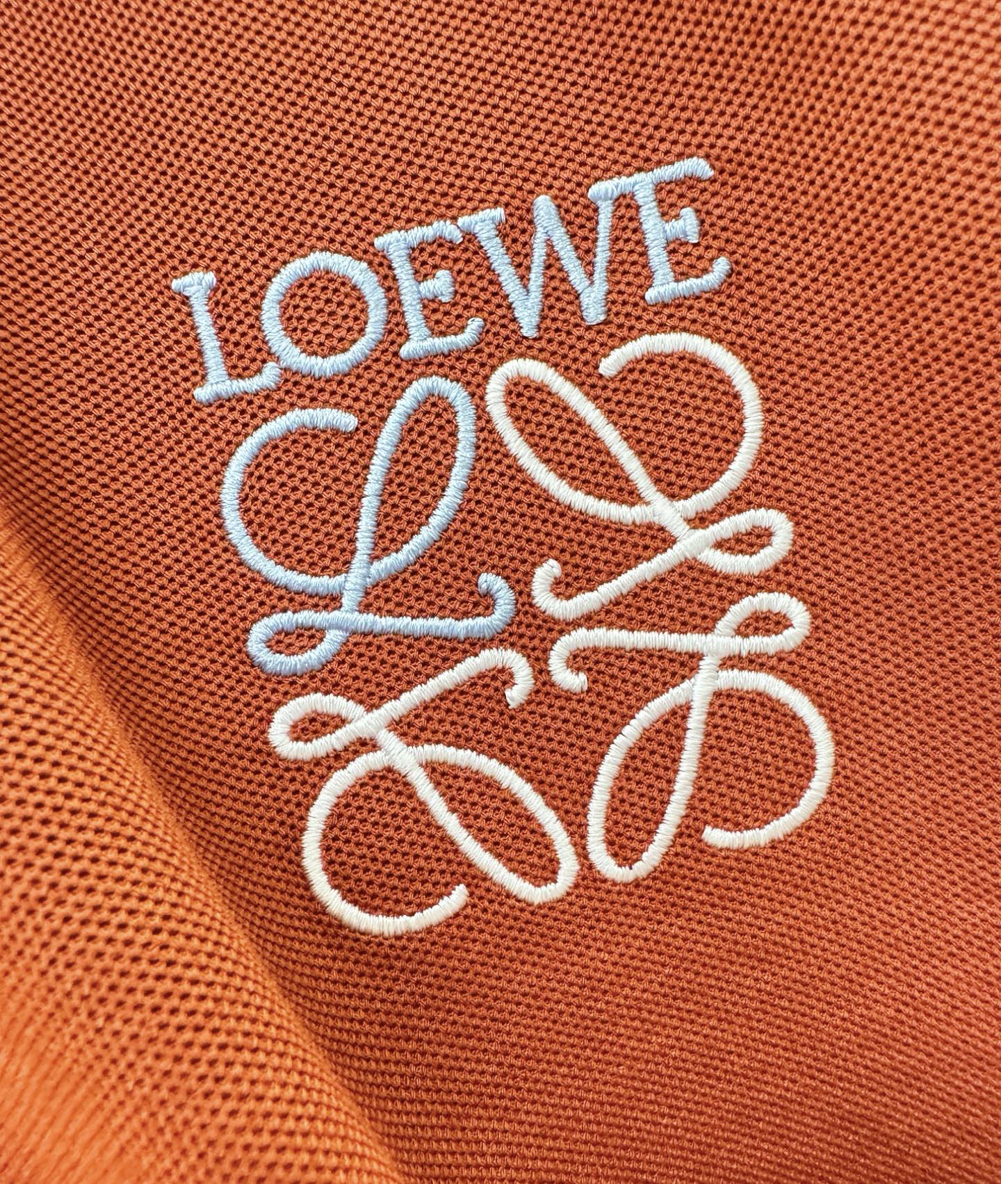 LOEWE罗意威 2026官方春夏新款 专柜同步上市 男士翻领短袖POLO衫，高端主线系列，进口珠地丝光