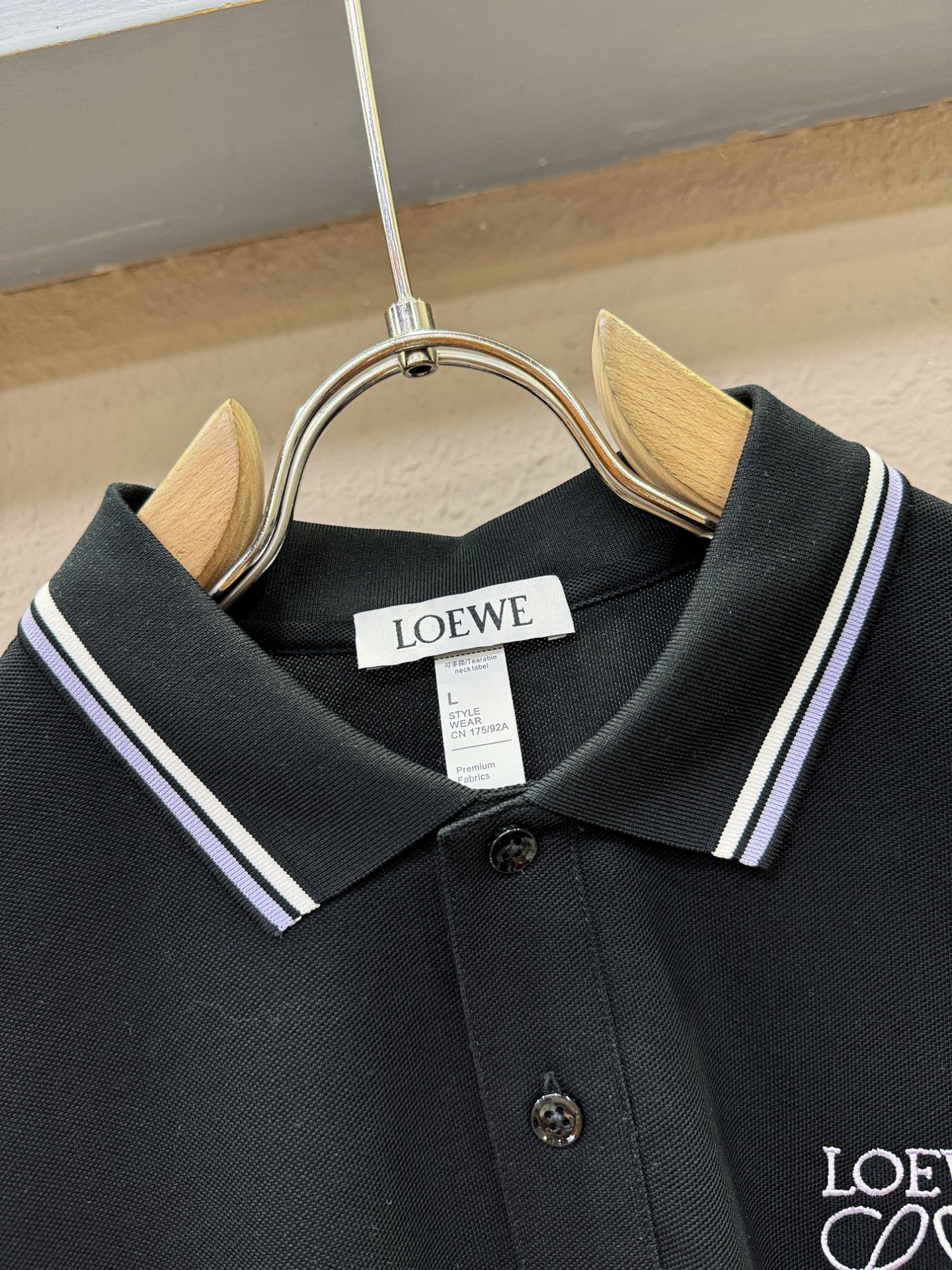 LOEWE罗意威 2026官方春夏新款 专柜同步上市 男士翻领短袖POLO衫，高端主线系列，进口珠地丝光