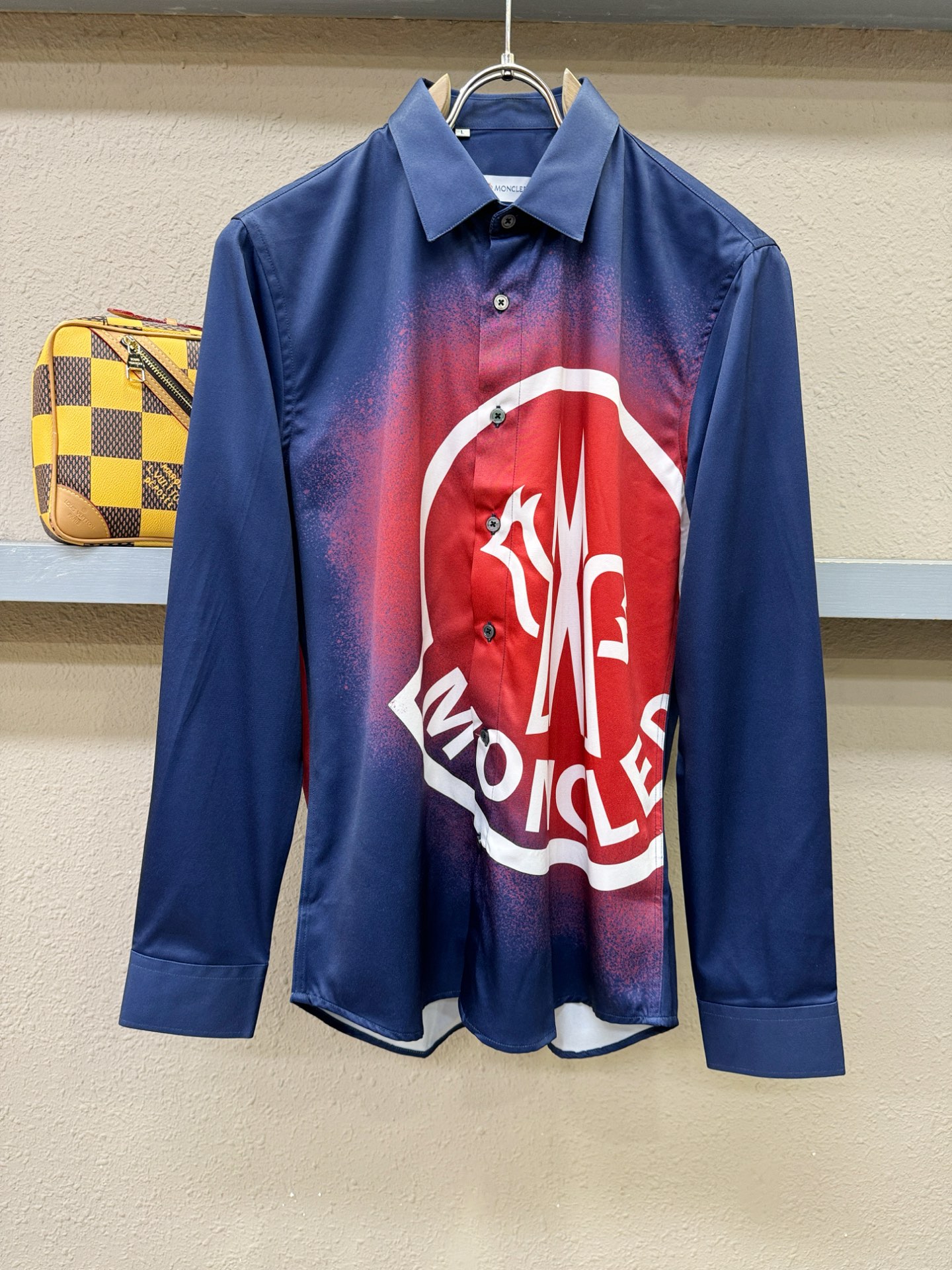 高定款(真丝面料升级 ) Moncler蒙口 最大可穿190斤，新款真丝衬衫，男女同款，定制真丝面料，不