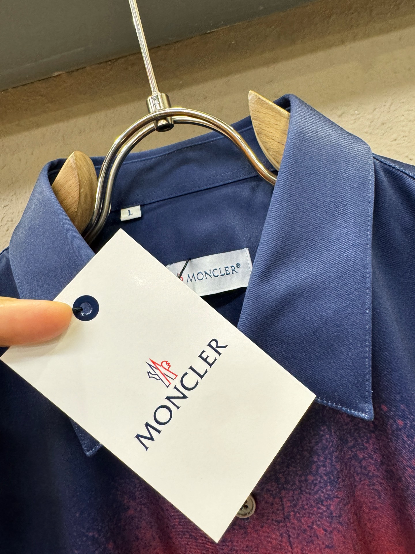 高定款(真丝面料升级 ) Moncler蒙口 最大可穿190斤，新款真丝衬衫，男女同款，定制真丝面料，不