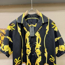 高定款(真丝面料升级 ) Versace 范思哲 最大可穿250斤,新款真丝套装,男女同款家居服套装,定 高定款(真丝面料升级 ) Versace 范思哲 最大可穿250斤,新款真丝套装,男女同款家居服套装,定