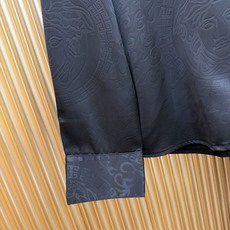 高定款(真丝面料升级 )最大可穿250斤 Versace 范思哲新款真丝套装,男女同款家居服套装,定制真 高定款(真丝面料升级 )最大可穿250斤 Versace 范思哲新款真丝套装,男女同款家居服套装,定制真