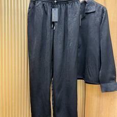 高定款(真丝面料升级 )最大可穿250斤 Versace 范思哲新款真丝套装,男女同款家居服套装,定制真 高定款(真丝面料升级 )最大可穿250斤 Versace 范思哲新款真丝套装,男女同款家居服套装,定制真