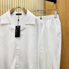 高定款(真丝面料升级 )最大可穿250斤 Versace 范思哲新款真丝套装,男女同款家居服套装,定制真 高定款(真丝面料升级 )最大可穿250斤 Versace 范思哲新款真丝套装,男女同款家居服套装,定制真