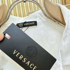 高定款(真丝面料升级 )最大可穿250斤 Versace 范思哲新款真丝套装,男女同款家居服套装,定制真 高定款(真丝面料升级 )最大可穿250斤 Versace 范思哲新款真丝套装,男女同款家居服套装,定制真