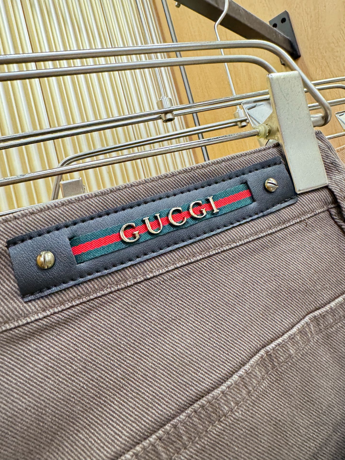 Gucci古奇 2026新款休闲裤，精选面料，柔软舒适有质感，原版五金配件，非常炫酷，细节处理精致，上身