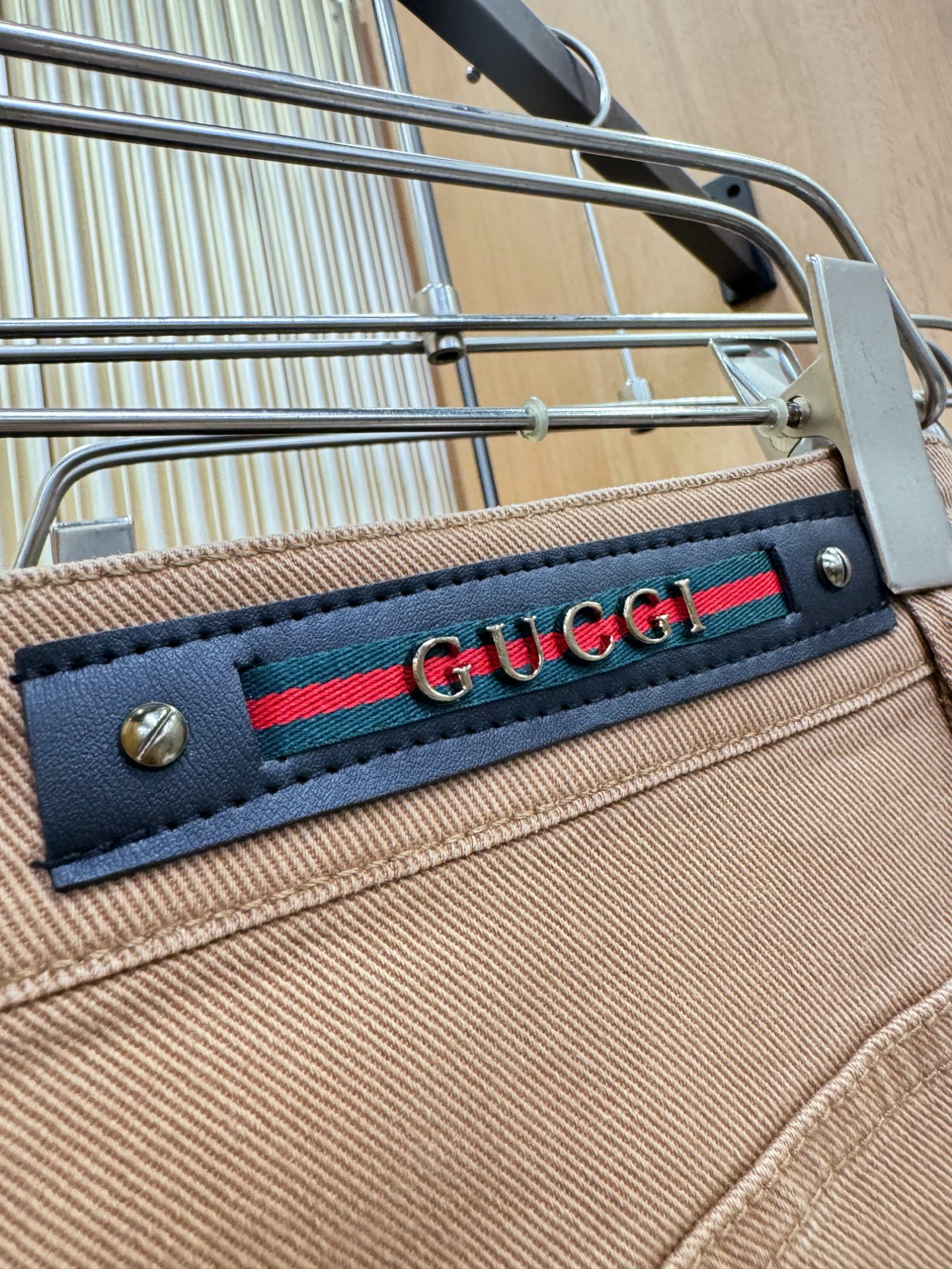Gucci古奇 2026新款休闲裤，精选面料，柔软舒适有质感，原版五金配件，非常炫酷，细节处理精致，上身