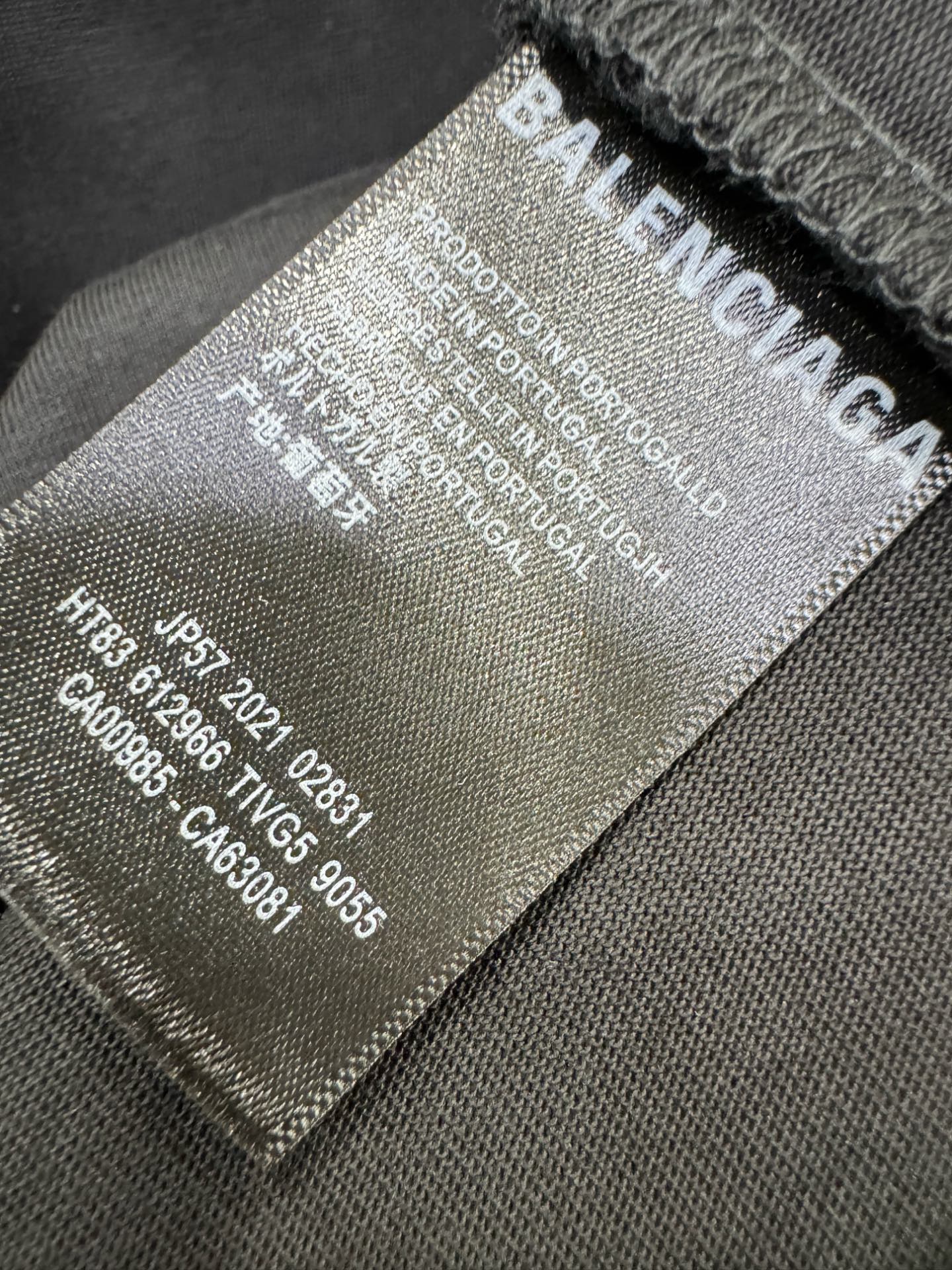 Balenciaga巴黎世家 2026新款短袖T恤！男女同款！走秀图案时尚休闲短袖T恤衫！设计logo设计！极具设计精选